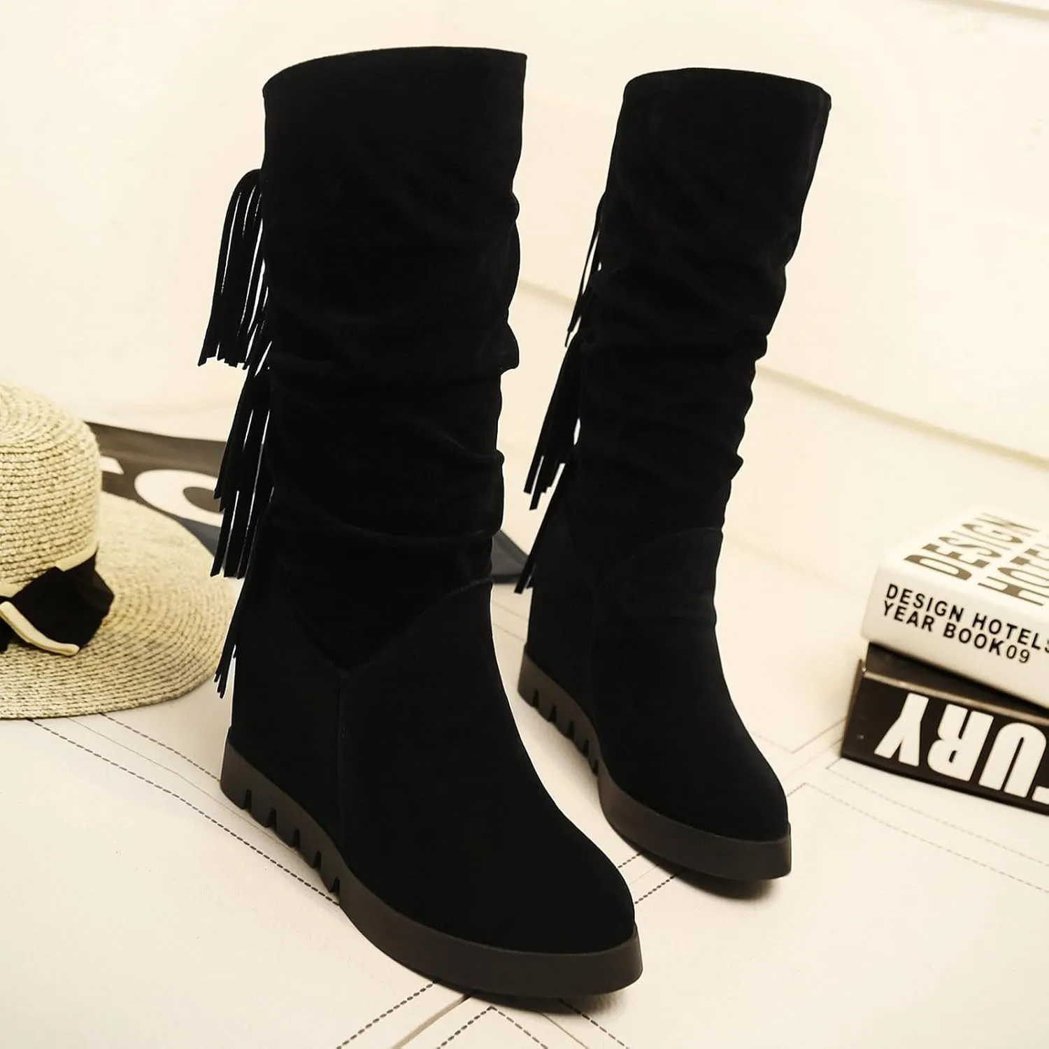 Boots for Women Solid Color Pleated Soft Comfortable Womens Boots Round Toe Thick Sole Anti-slip Suede Boots