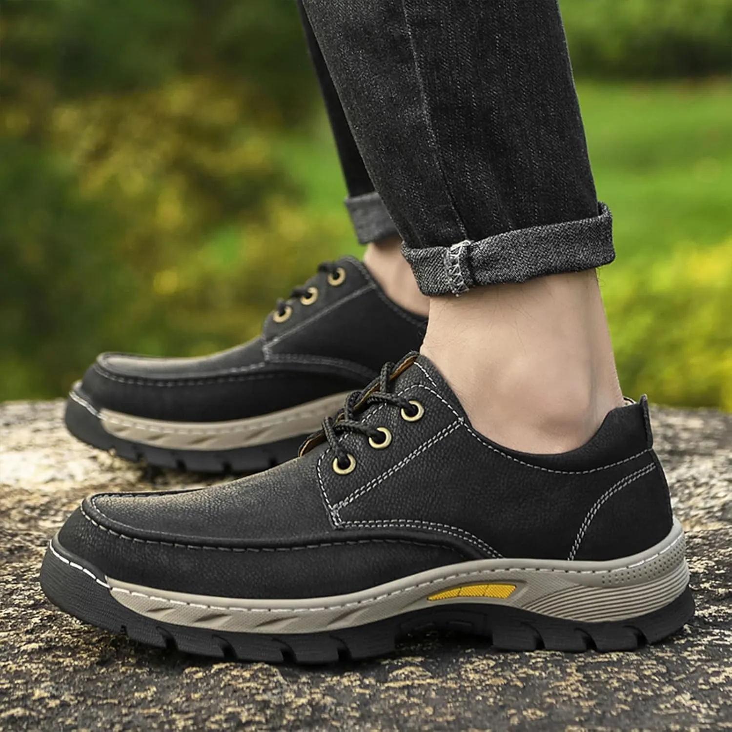 Men's Waterproof Leather Low-Top Hiking Shoes Casual Lace Up Non-Slip Wear-Resistant Thick-Soled Outdoor Walking Sneakers Moccasin Work Shoes