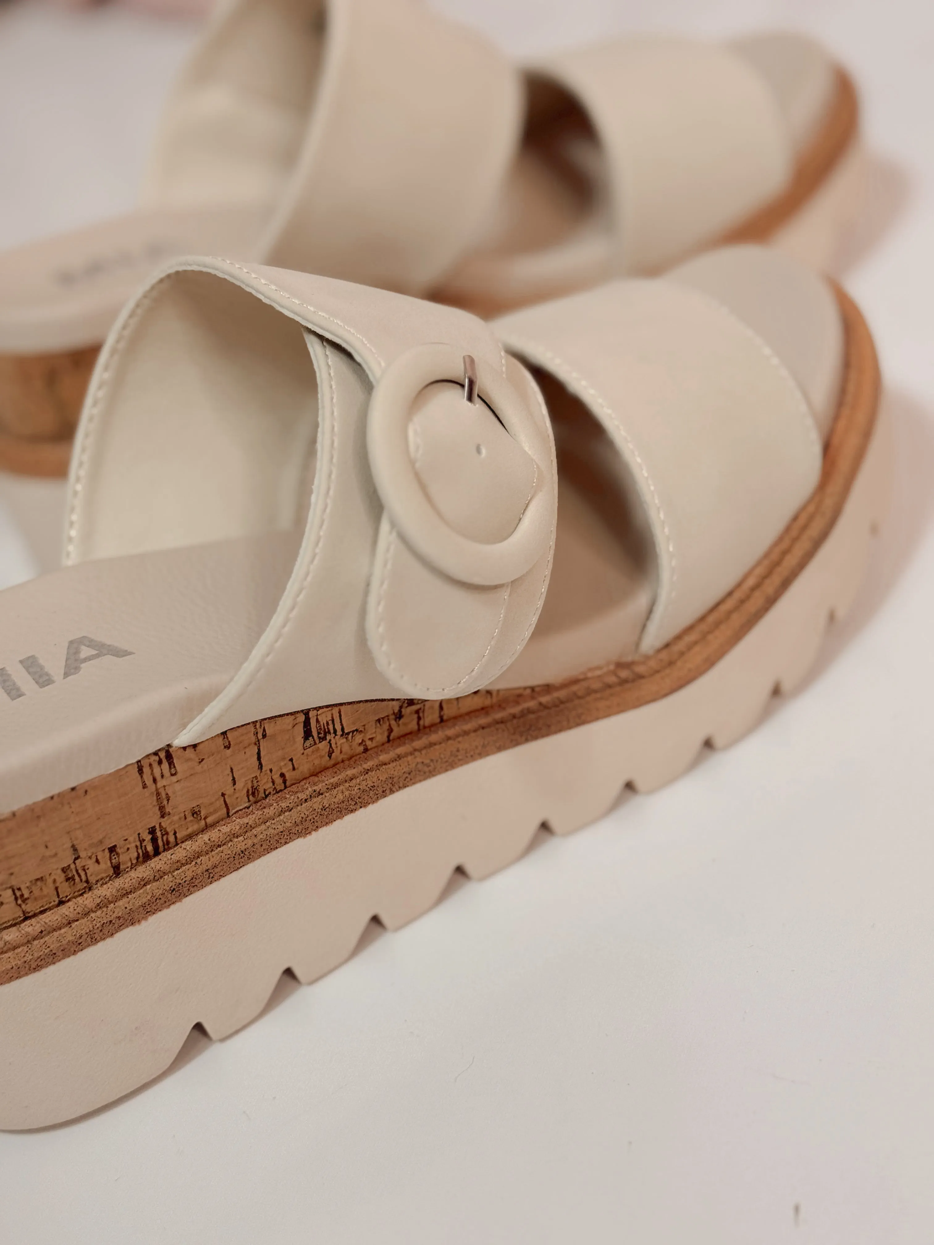Mia Odal Wedge Sandals - Seashell