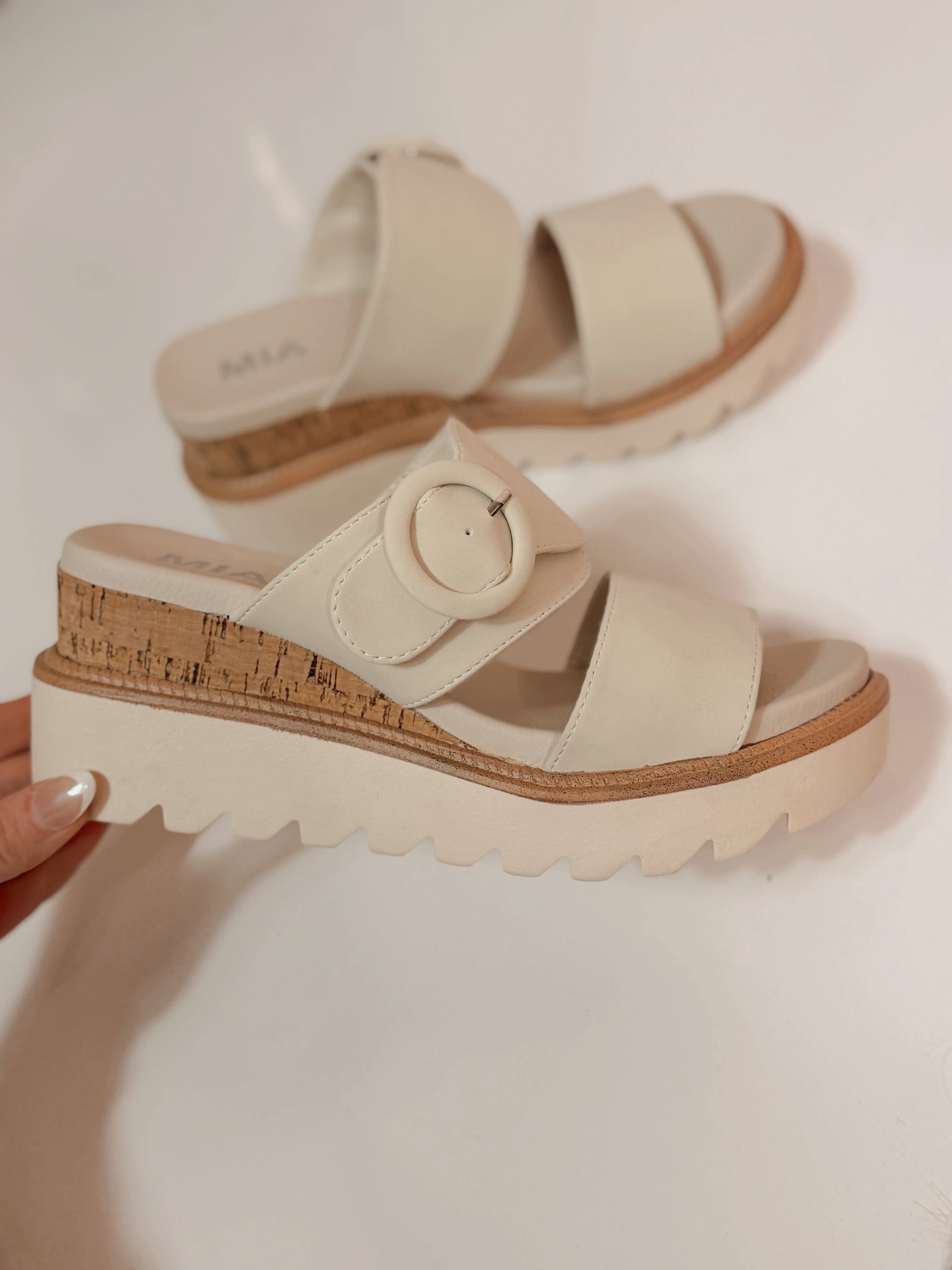 Mia Odal Wedge Sandals - Seashell