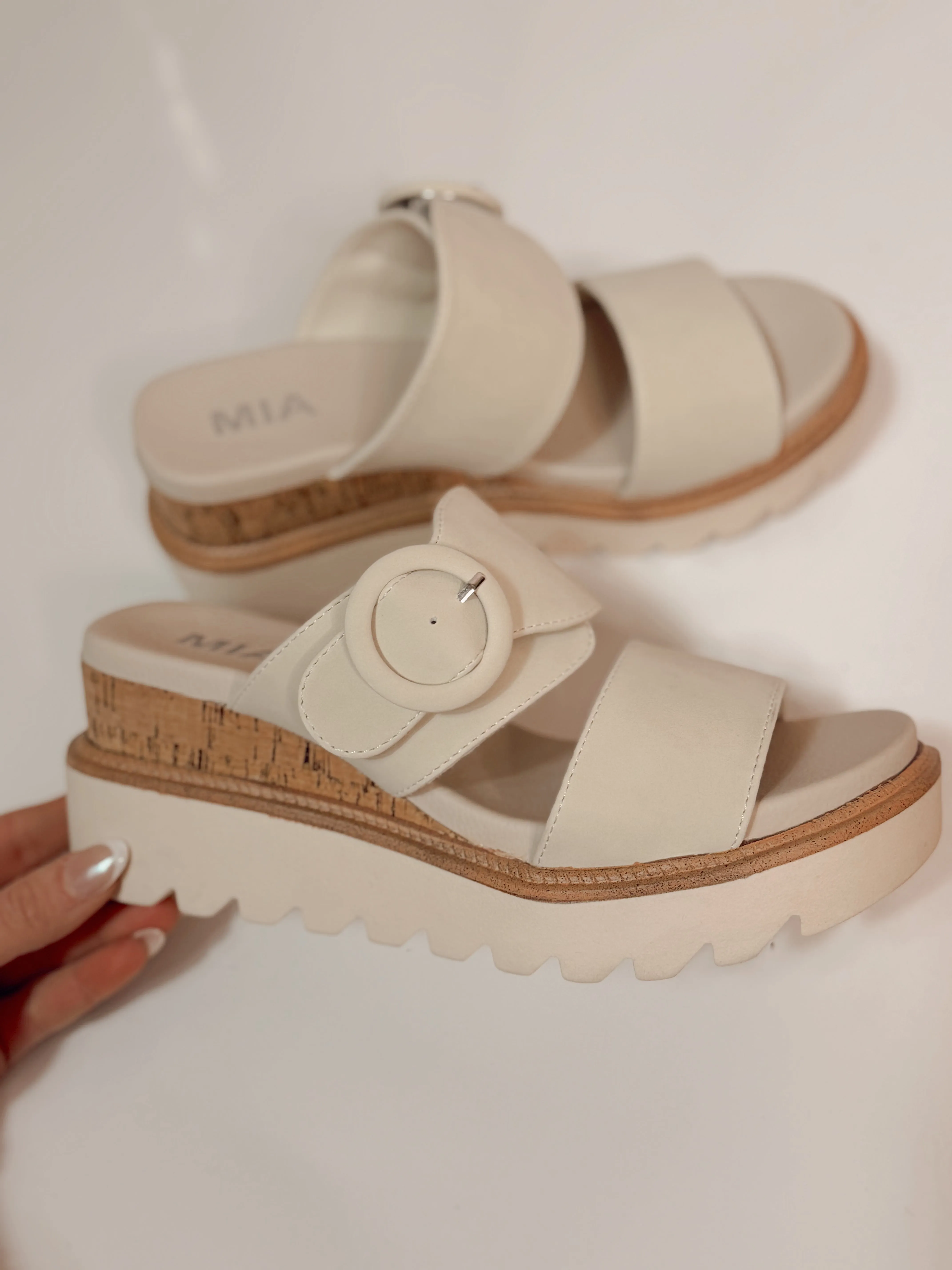 Mia Odal Wedge Sandals - Seashell