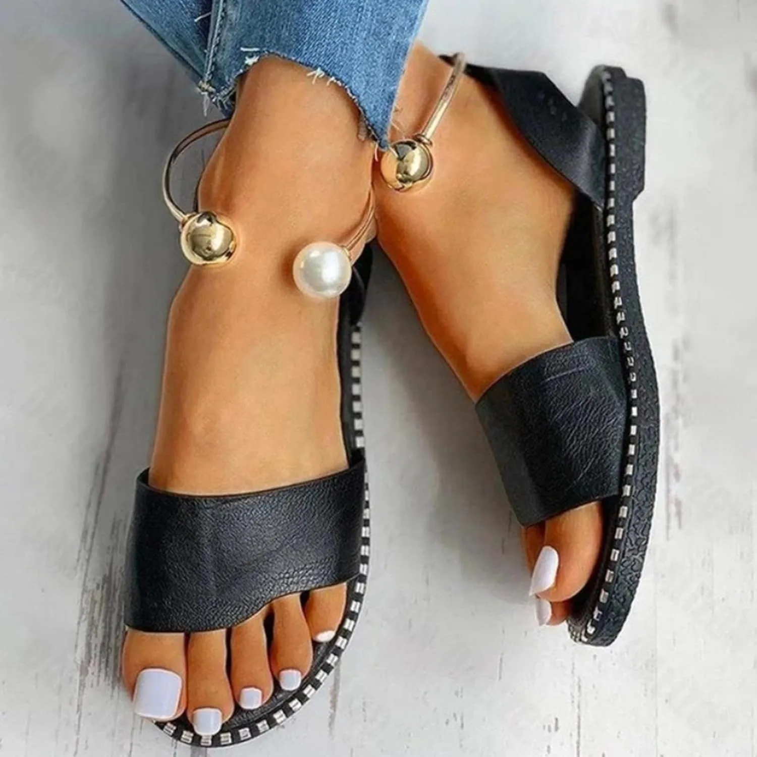 SuanlaTDS Womens Flat Sandals 2025 Dressy Pearl Metal Ankle Open Toe Slip-on Casual Walking Summer Comfortable Daily Wear Bohemian Slides Beach Flip Flops Low Heel Party Shoes Outdoor Sandal